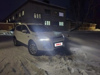 2014 Ford Kuga II, белый, 950000 рублей, вид 2