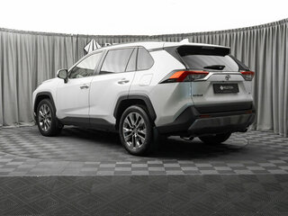 2020 Toyota RAV4 V (XA50), белый, 3080000 рублей, вид 4