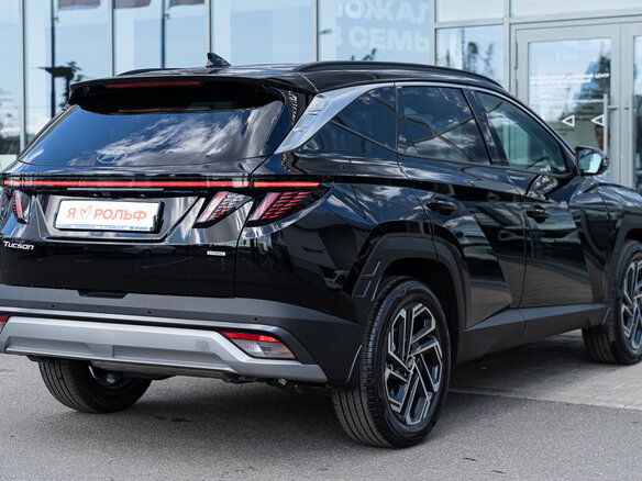 2026 Hyundai Tucson IV Рестайлинг, чёрный, 5190000 рублей - вид 5