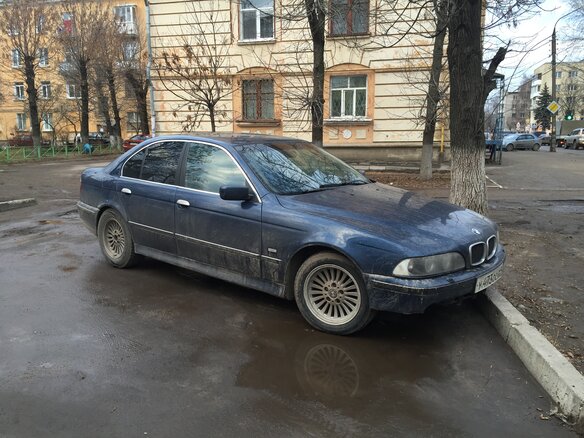 1998 BMW 5 серии 523i IV (E39), синий - вид 2
