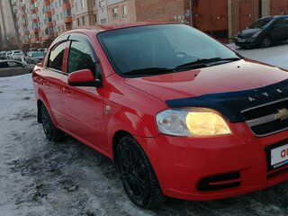 2010 Chevrolet Aveo I Рестайлинг, красный, 650000 рублей, вид 4