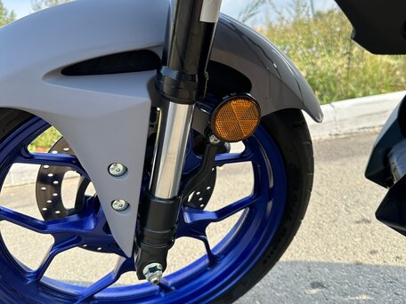 2021 Yamaha MT-03, синий, 600000 рублей, вид 3