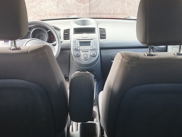2008 Kia Soul I, красный, 550000 рублей - вид 9