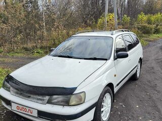 1995 Toyota Caldina I Рестайлинг, белый, 350000 рублей, вид 1
