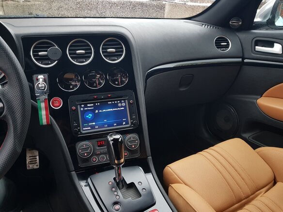 2008 Alfa Romeo 159, белый - вид 21