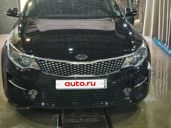 2017 Kia Optima IV, чёрный, 1600000 рублей - вид 4