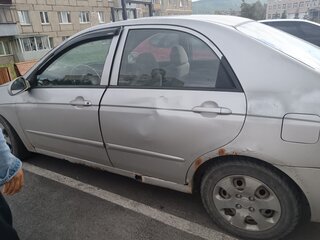2005 Kia Cerato I, серебристый, 260000 рублей, вид 5