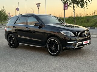 2013 Mercedes-Benz M-Класс 400 III (W166), чёрный, 2450000 рублей, вид 1