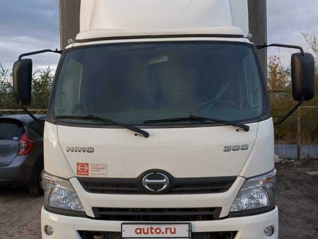 2020 Hino Series 300 (Dutro), белый, 6000000 рублей, вид 2