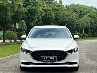 2022 Mazda 3 Axela IV (BP), белый, 1150000 рублей, вид 2