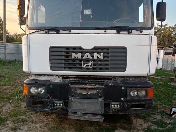 1996 MAN 19, белый, 1650000 рублей - вид 3