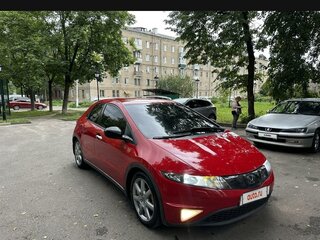 2006 Honda Civic VIII, красный, 700000 рублей, вид 1