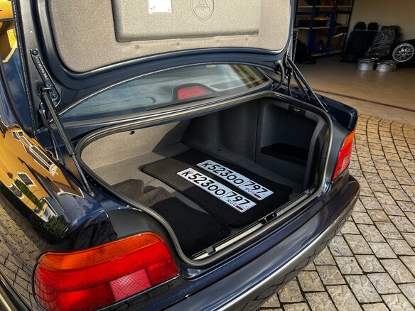 1999 BMW 5 серии 523i IV (E39), синий, 2500000 рублей - вид 11