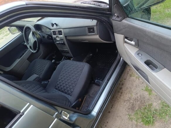 2009 Lada (ВАЗ) Priora I, серый, 300000 рублей - вид 6