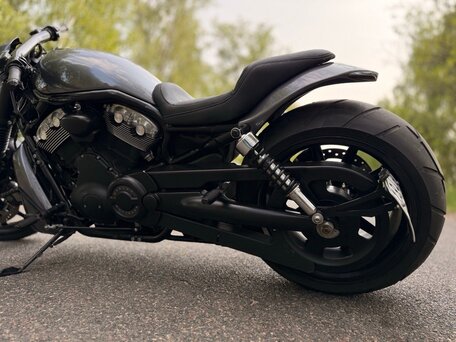 2006 Harley-Davidson Night Rod, серый, 2200000 рублей, вид 1
