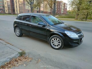 2011 Opel Astra H Рестайлинг, чёрный, 655000 рублей, вид 5