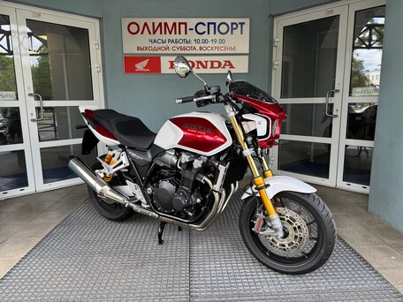 2026 Honda CB 1300, белый, 2699900 рублей, вид 2
