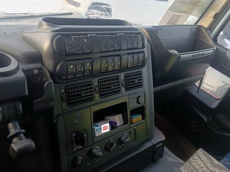 2012 Iveco Trakker, белый, 3100000 рублей, вид 4