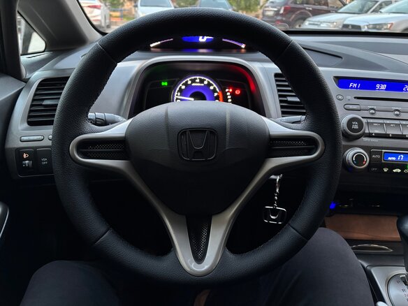 2010 Honda Civic VIII Рестайлинг, чёрный, 965000 рублей - вид 7