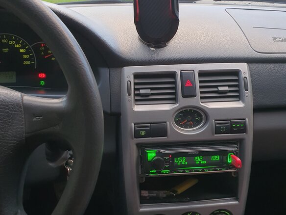 2008 Lada (ВАЗ) Priora I, красный, 220000 рублей - вид 11