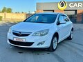 2011 Opel Astra J, белый, 700000 рублей