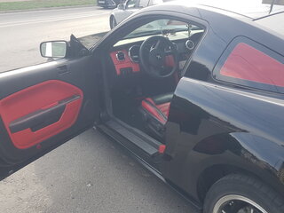 2005 Ford Mustang V, чёрный, 1550000 рублей, вид 5