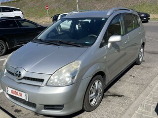 2005 Toyota Corolla Verso I Рестайлинг, серебристый, 720000 рублей, вид 1