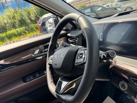 2023 Exeed VX I, зелёный, 3300000 рублей - вид 6