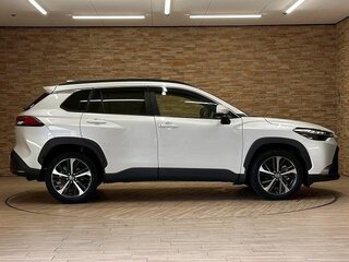 2022 Toyota Corolla Cross I, белый, 2511700 рублей, вид 5