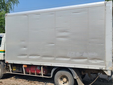 2000 Isuzu Elf (N-series), белый, 900000 рублей, вид 5