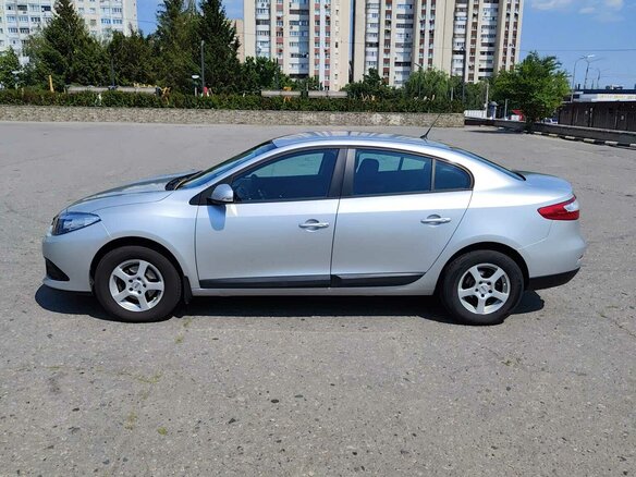 2013 Renault Fluence I, серый, 850000 рублей - вид 5