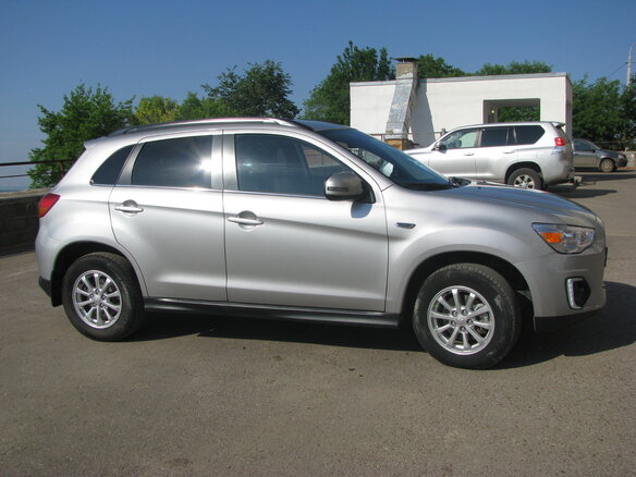 2014 Mitsubishi ASX I Рестайлинг, серебристый - вид 1