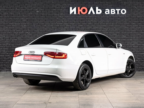 2012 Audi A4 IV (B8) Рестайлинг, белый - вид 4