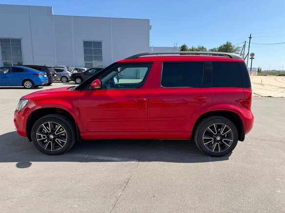 2014 Skoda Yeti I Рестайлинг, красный, 1320000 рублей - вид 6
