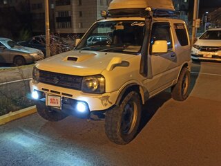 2010 Suzuki Jimny Kei car III Рестайлинг 1, белый, 900000 рублей, вид 1