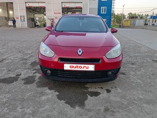 2010 Renault Fluence I, красный, 750000 рублей, вид 2
