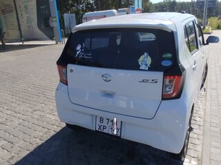 2017 Daihatsu Mira e:S II, белый, 530000 рублей, вид 3