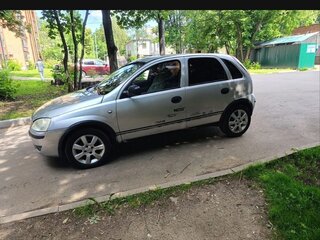 2004 Opel Corsa C Рестайлинг, серебристый, 220000 рублей, вид 3