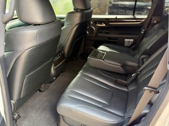 2020 Lexus LX 450d III Рестайлинг 2, белый, 7550000 рублей - вид 10