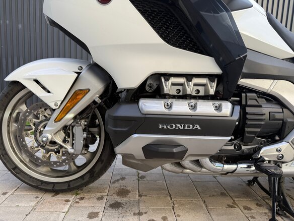 2021 Honda GL 1800 Gold Wing, белый, 2830000 рублей - вид 5
