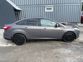 2012 Ford Focus III, серый, 620000 рублей, вид 2