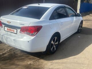 2010 Chevrolet Cruze I, белый, 750000 рублей, вид 4