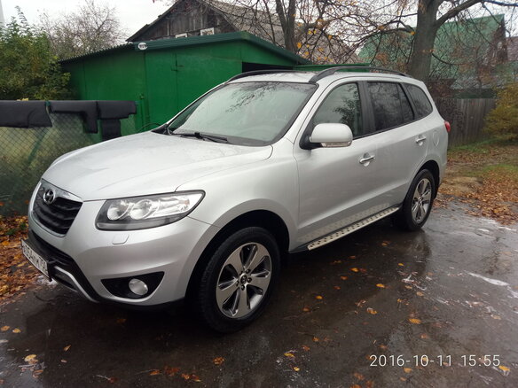 2011 Hyundai Santa Fe II Рестайлинг, серебристый