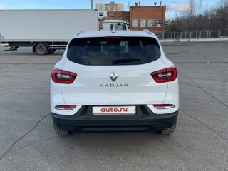 2019 Renault Kadjar I Рестайлинг, белый, 1690000 рублей, вид 4