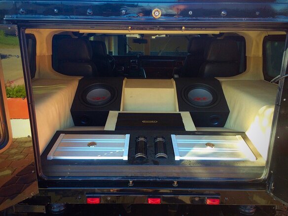 1995 Hummer H1, чёрный