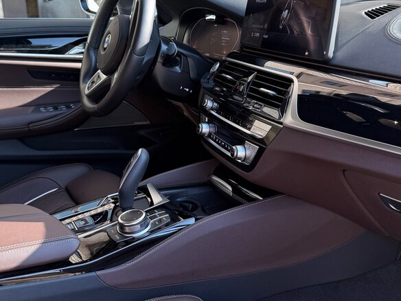 2022 BMW 5 серии 530i VII (G30/G31/G38) Рестайлинг, синий, 5600000 рублей - вид 8