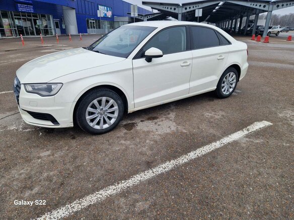 2014 Audi A3 III (8V), белый, 1150000 рублей - вид 4