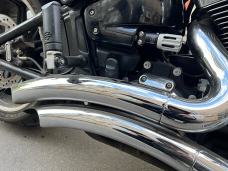 2019 Harley-Davidson Breakout, белый, 1900000 рублей, вид 5