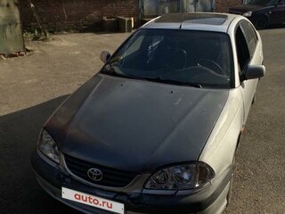2001 Toyota Avensis I Рестайлинг, серебристый, 350000 рублей, вид 2