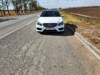 2015 Mercedes-Benz E-Класс 250 IV (W212, S212, C207) Рестайлинг, белый, 2650000 рублей, вид 3